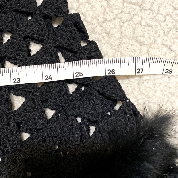 Nadine Crochet Poncho - Picture 3 of 6